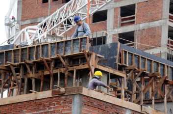 Construção civil mantém reação em junho e ajuda aquecer economia