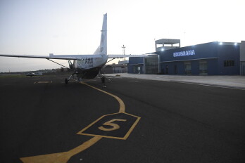 Falta de pilotos faz Azul ter de cancelar voos em todo o Brasil, incluindo Umuarama
